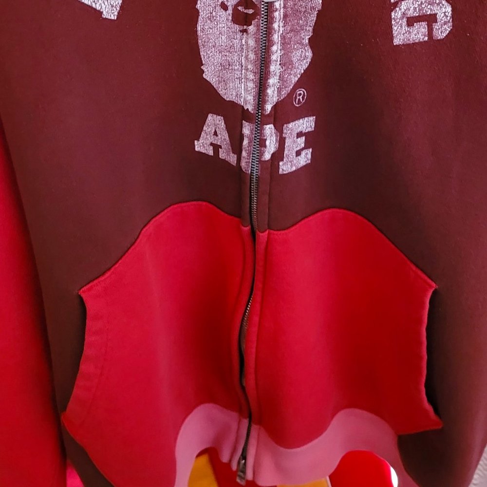 BAPE RED CRAZY CAMO APE HEAD COLLEGE LOGO ZIP UP HOODIE, VINTAGE HEAT LARGE
